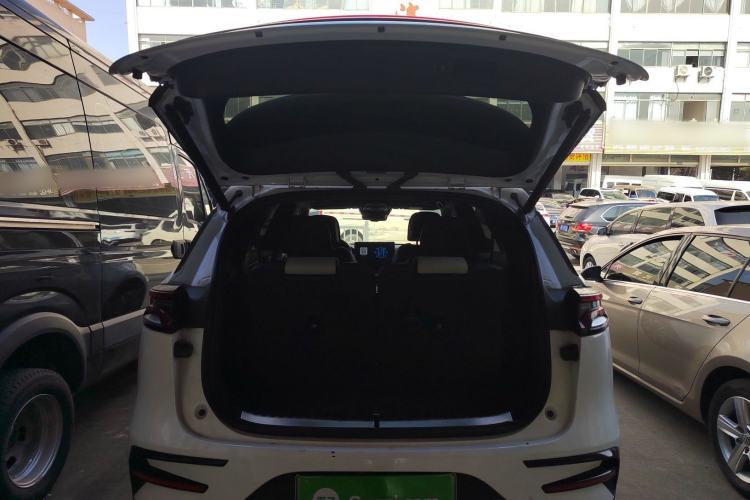 Used BYD Tang New Energy 2022 EV 635 km All-Wheel-Drive Flagship Model
