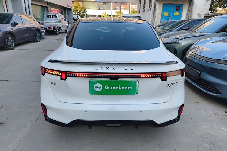 Used Lynk & Co 07 2024 EM-P 126 Long-Range Ultra
