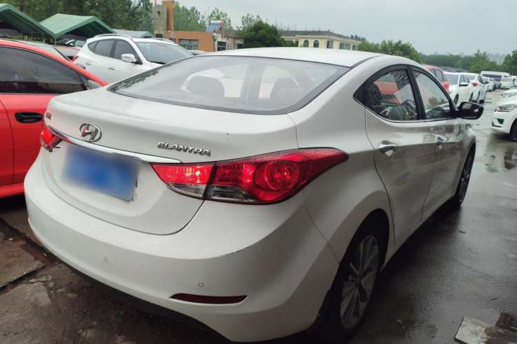 Used Hyundai Elantra 2015 1.6L Automatic Leading Model
