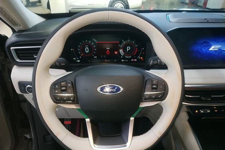 Used Ford Explorer 2023 EcoBoost 285 Four-Wheel Drive Red Gold Edition 6 Seats
