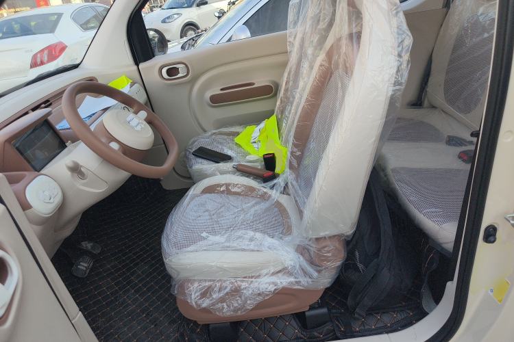 Used Bestune Pony 2025 222km Range Elegant Horse