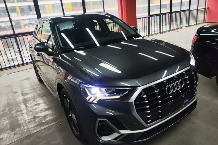 Used Audi Q3 2019 40 TFSI Fashion Dynamic Model
