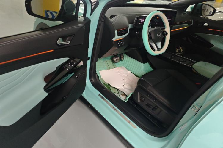 Used Volkswagen ID.4 X 2023 Ultra-Intelligent Long-Range Version
