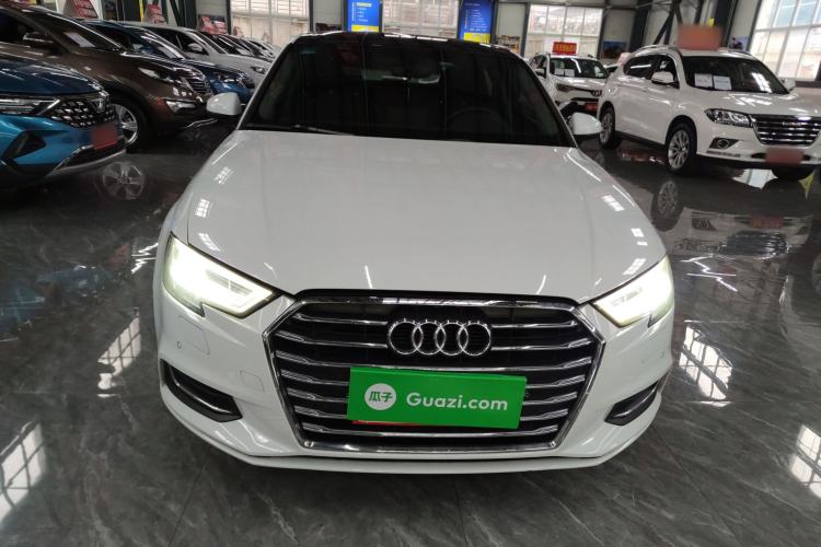 Used Audi A3 2019 Limousine 35 TFSI Style Edition China VI Emission Standard
