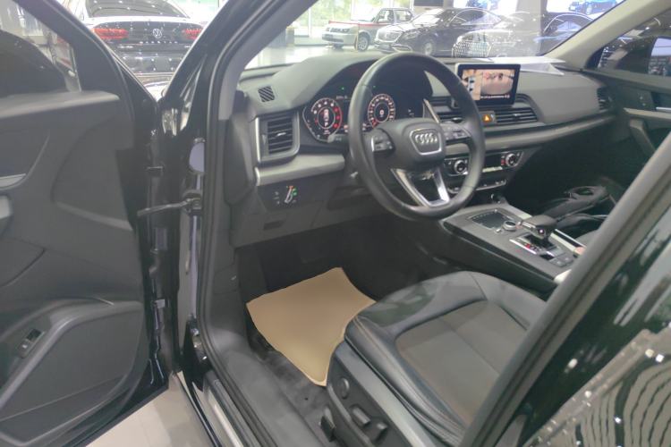 Used Audi Q5L 2018 40 TFSI Prestige Fashion Edition China VI
