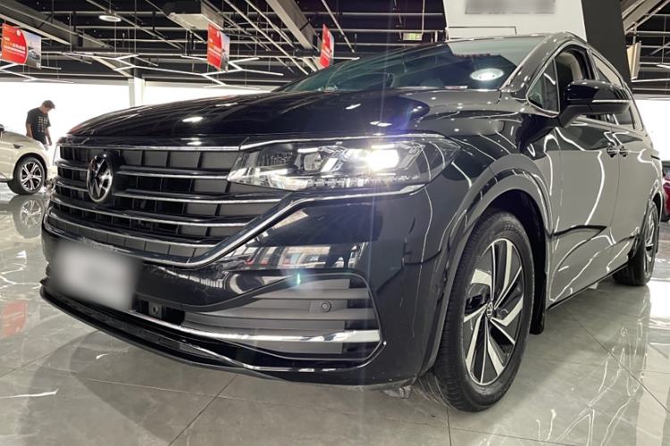 Used Volkswagen Viloran 2020 330TSI Luxury Edition
