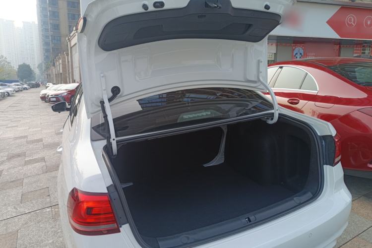 Used Volkswagen Lavida 2019 Lavida Start 1.5L Automatic Trendy Version China VI Standard
