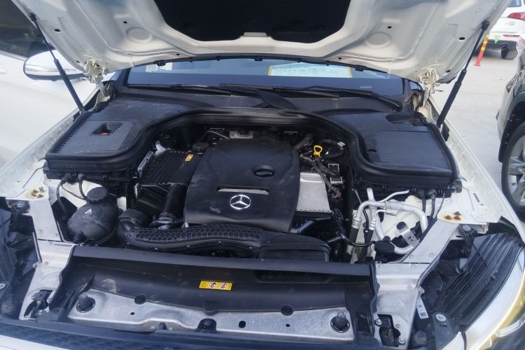 Used Mercedes-Benz GLC 2017 GLC 260 4MATIC Luxury Model
