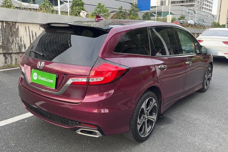 Used Honda Jade 2017 210TURBO CVT Luxury Edition 6 Seats
