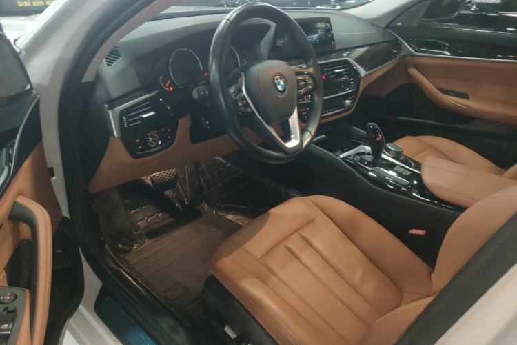 Used BMW 5 Series 2018 528Li Launch Special Edition
