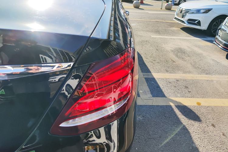 Used Mercedes-Benz E-Class 2020 E 300 L Sporty and Stylish Model