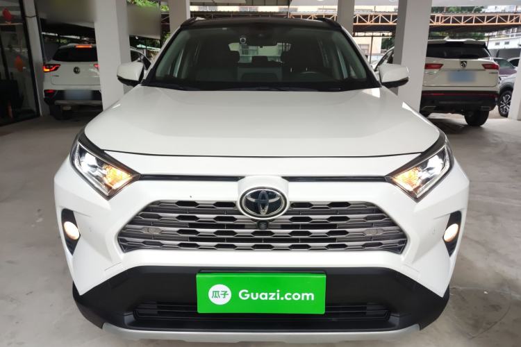 Used Toyota RAV4 2020 2.0L CVT Four-Wheel Drive Prestige Edition
