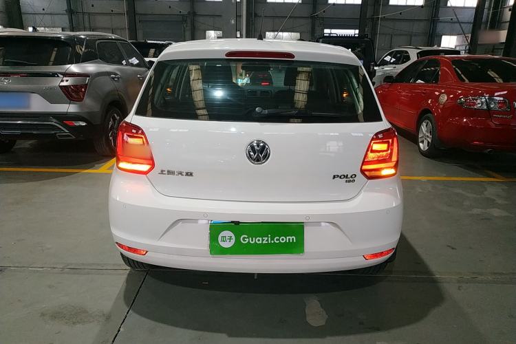 Used Volkswagen Polo 2016 1.6L Automatic Comfort Model
