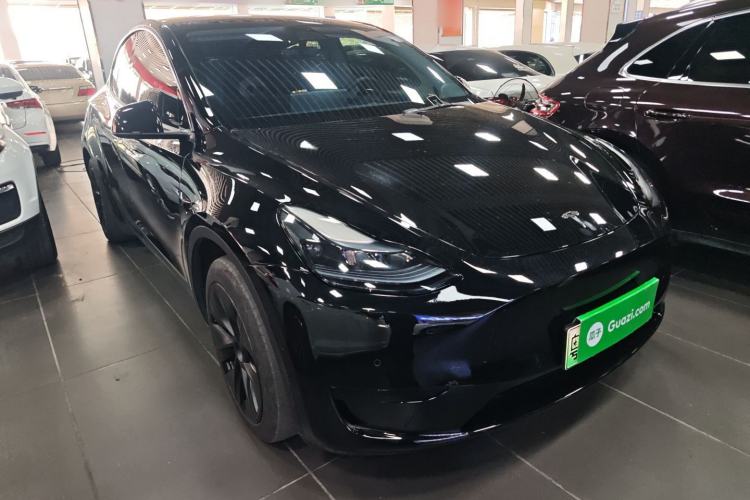 Used Tesla Model Y 2023 Rear-Wheel-Drive Version
