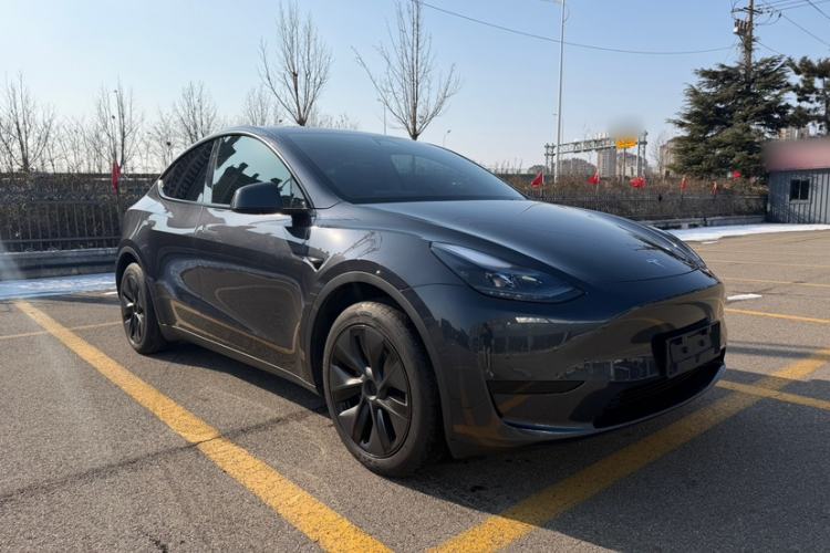 Used Tesla Model Y 2024 Rear-Wheel-Drive Version