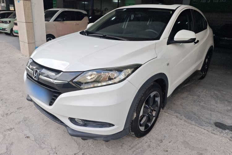 Used Honda Vezel 2017 1.8L CVT Front-Wheel Drive Pioneer Edition