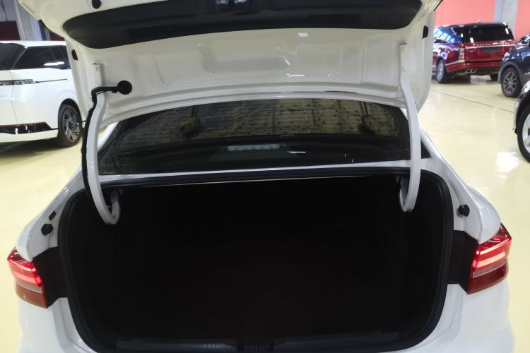 Used Volkswagen Lavida 2019 1.5L Automatic Comfort Edition China VI Standard
