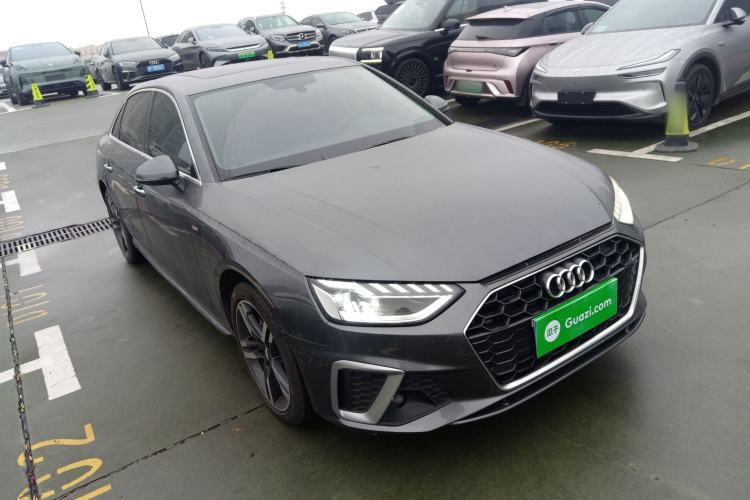 Used Audi A4L 2020 40 TFSI Luxury Dynamic Model
