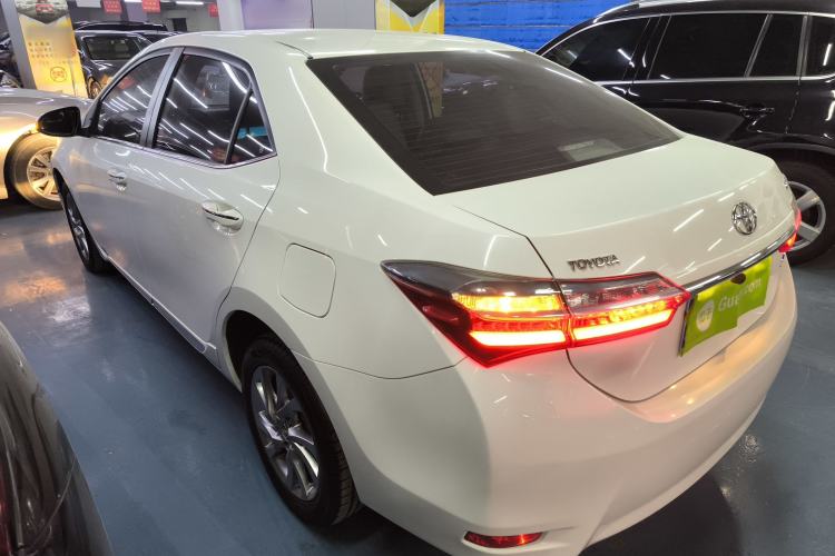 Used Toyota Corolla 2017 Revised Version 1.2T S-CVT GL-i Leather Edition
