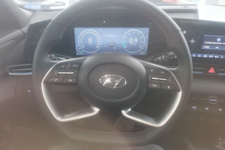 Used Hyundai Elantra 2022 1.5L CVT TOP Flagship Edition
