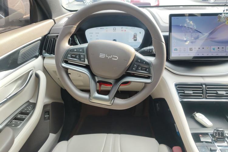 Used BYD Song PLUS New Energy 2025 DM-i 112KM Prestige Model