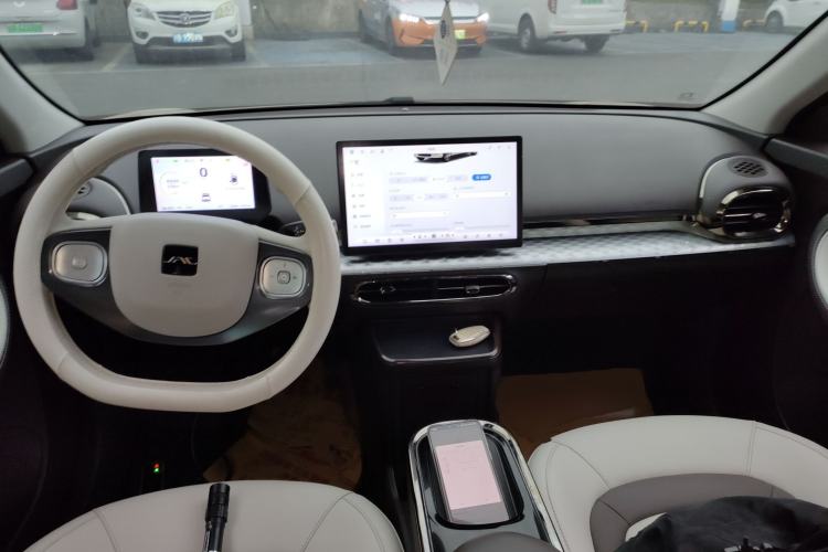 Used JAC Yiwei 3 2023 505 km Championship Edition