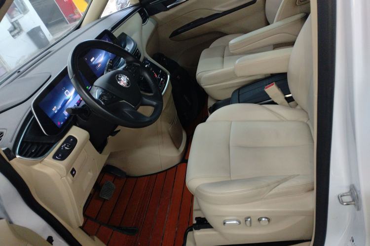 Used Buick GL8 2023 ES Lu Zun Deluxe Model
