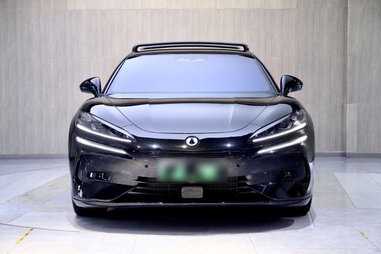 Used Denza Z9GT 2024 1100 4x4 Max First Edition
