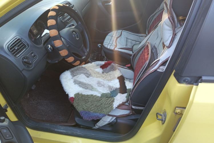 Used Volkswagen Polo 2014 1.4L Manual Fashion Edition