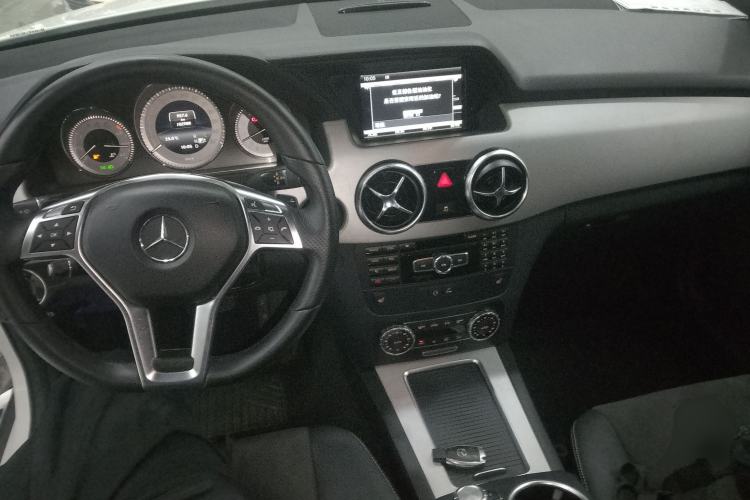 Used Mercedes-Benz GLK-Class 2015 GLK 300 4MATIC Fashion Edition Ultimate Version