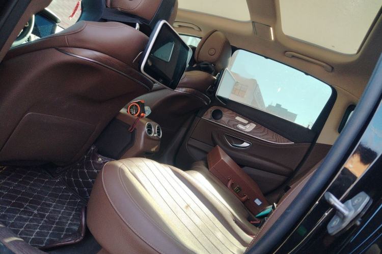 Used Mercedes-Benz E-Class 2019 E 300 L Luxury Model
