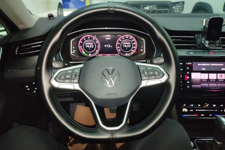 Used Volkswagen Magotan 2020 330TSI DSG Luxury Edition