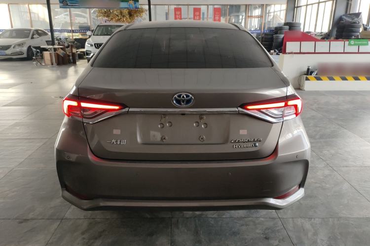 Used Toyota Corolla 2021 Dual-Motor 1.8L E-CVT Flagship Edition
