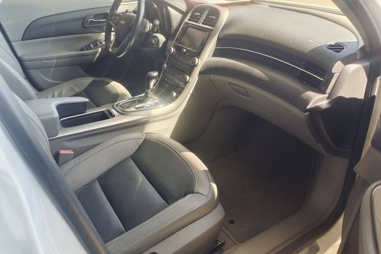 Used Chevrolet Malibu 2014 2.0L Automatic Luxury Edition
