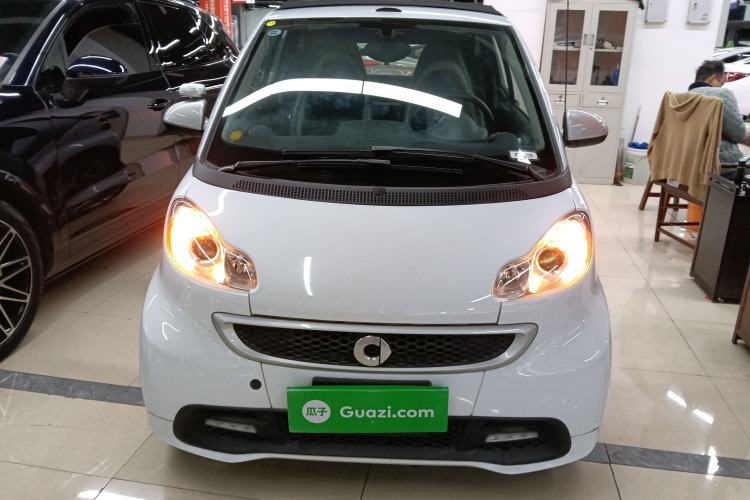Used  fortwo 2012 1.0 MHD Convertible Passion Edition
