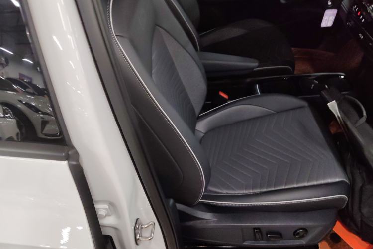 Used Volkswagen ID.3 2024 Outstanding Edition
