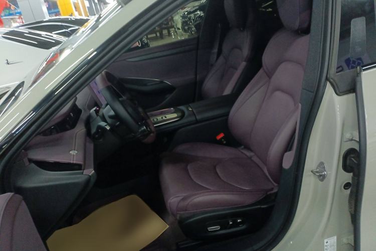 Used  SU7 2024 Rear-Drive Ultra-Long Range Advanced Pro-Level Intelligent Driving Version