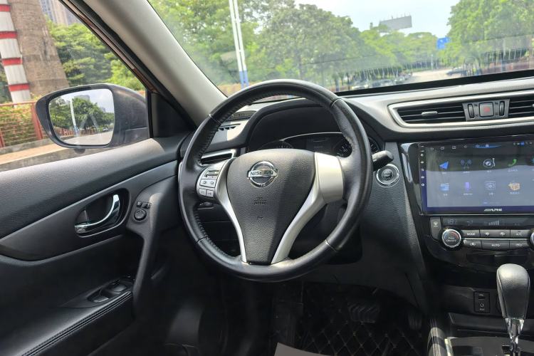 Used Nissan X-Trail 2014 2.0L CVT Comfort Edition 2WD