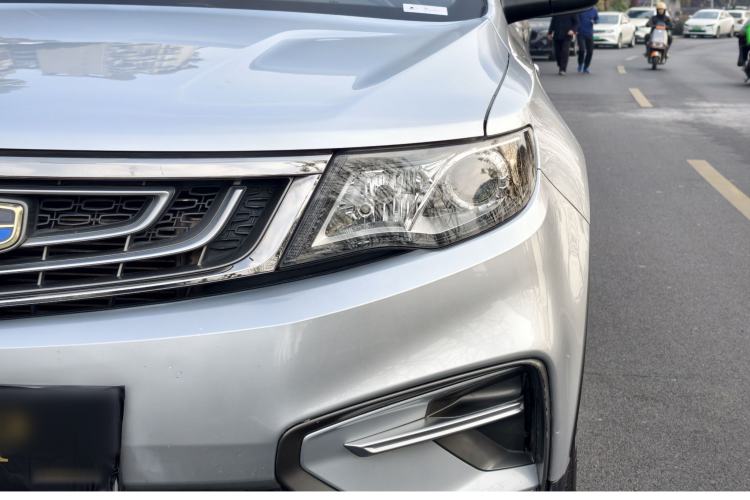 Used Geely Auto Emgrand X7 Sport 2018 1.8TD Automatic Two-Wheel Drive Zhiya Model
