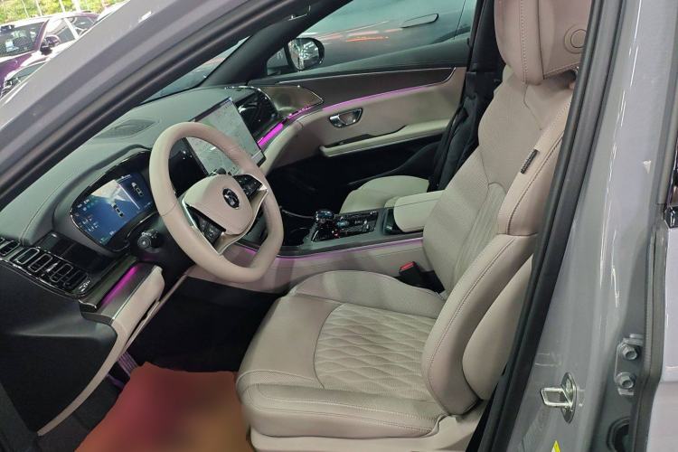 Used BYD Han 2025 EV Intelligent Driving Edition 701KM LiDAR Flagship Model
