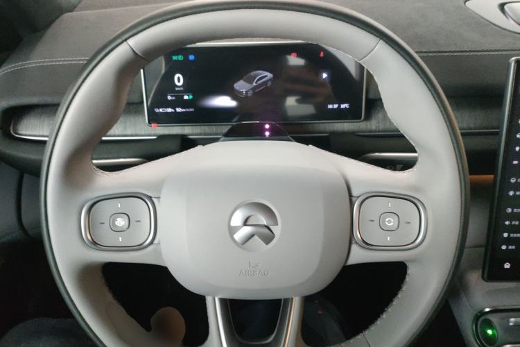 Used Nio ES6 2024 75 kWh
