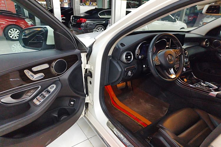 Used Mercedes-Benz C-Class 2017 C 200 L
