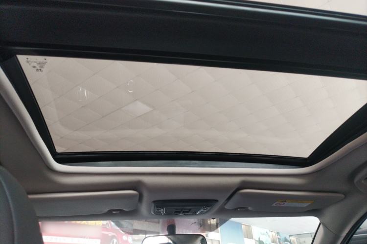 Used Honda Vezel 2017 1.8L CVT Front-Wheel Drive Pioneer Edition
