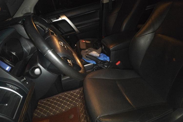 Used Toyota Prado 2018 3.5L Automatic TX-L with Rear-Mounted Spare Tire
