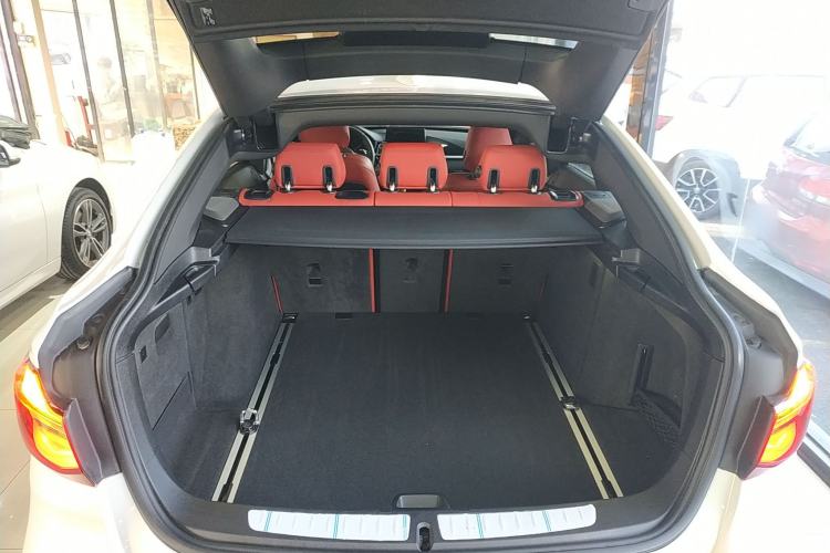 Used BMW 3 Series GT 2019 320i M Sport Night Edition
