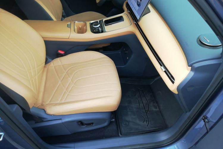 Used  Galaxy Xingjian 7 EM-i 2025 120km Flagship Edition
