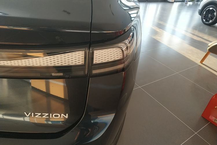 Used Volkswagen ID.7 VIZZION 2024 AIR model
