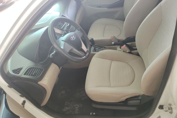 Used Hyundai Verna 2014 1.4L Automatic Smart GLS
