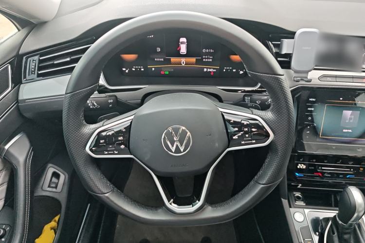 Used Volkswagen Magotan 2023 2 Million Units Limited Edition 330TSI DSG Leading Version
