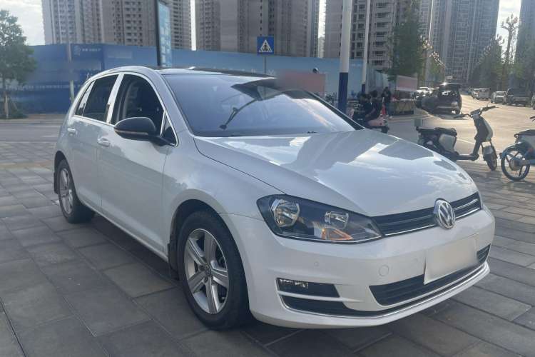 Used Volkswagen Golf 2017 230TSI Automatic Comfort Edition – Celebrating Milestone of One Million Units
